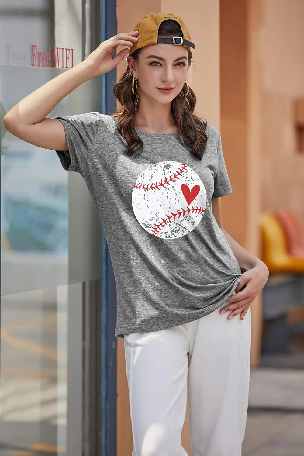 Baseball Shirt Women Baseball Heart Tee Shirts Baseball Mom Tshirt Game Day Casual Crew Neck Short Sleeve Tops