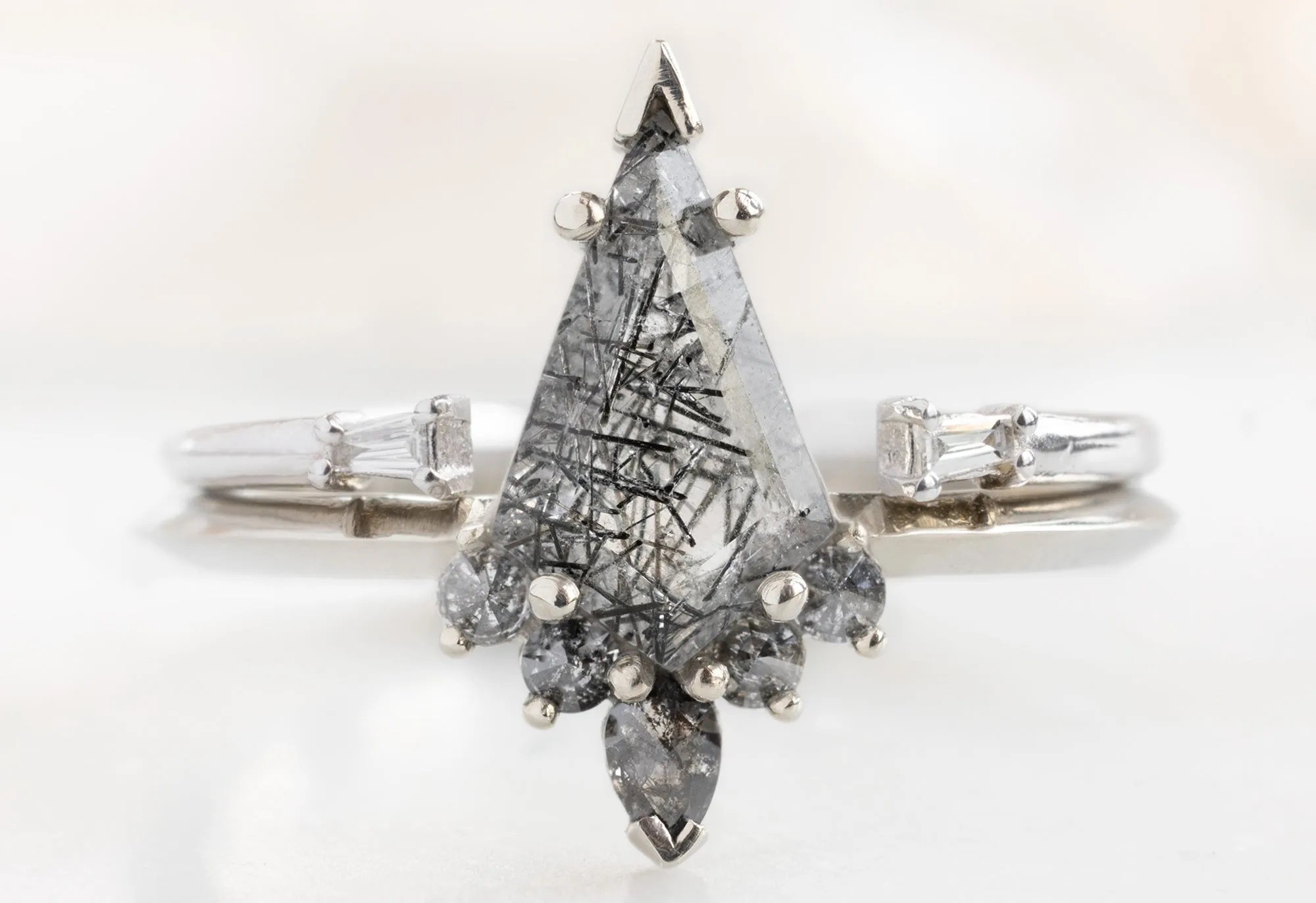 The Aster Ring with a 1.09ct Kite-Shaped Tourmaline In Quartz
